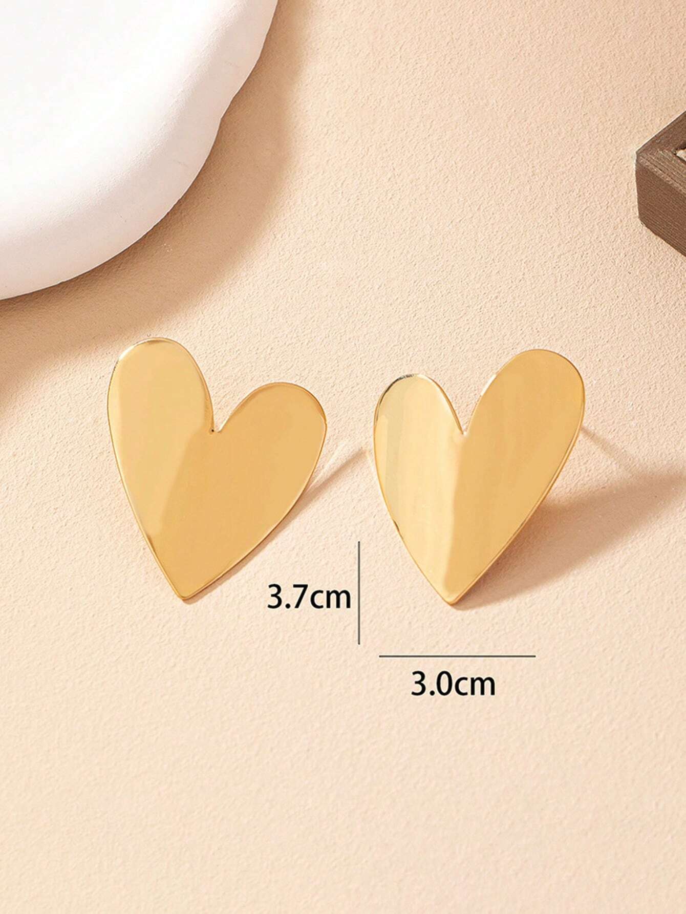 heart earrings