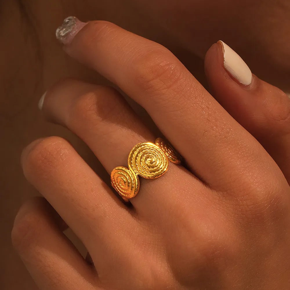 Gold spiral ring