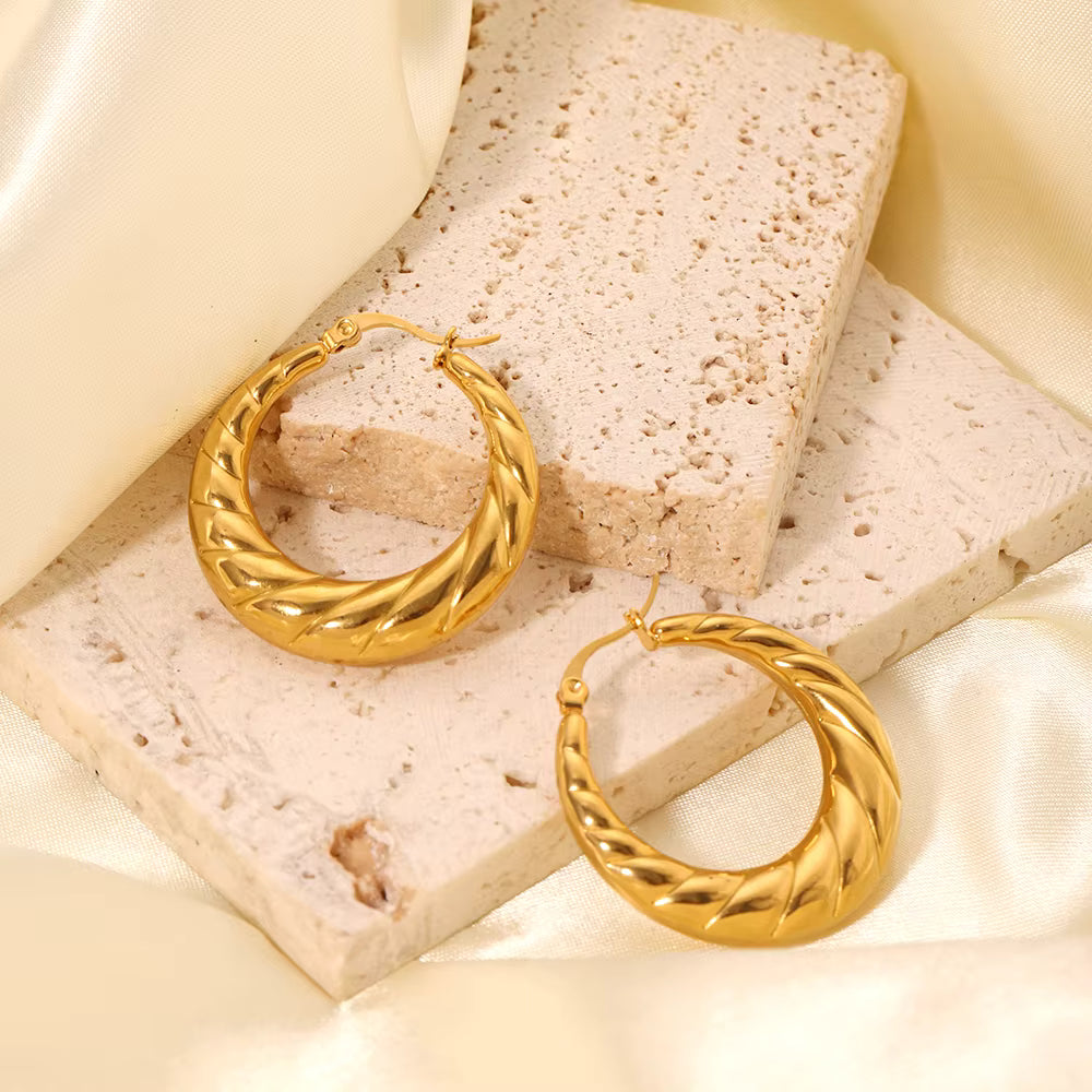 Gold-plated Small Twist Hoop Earrings