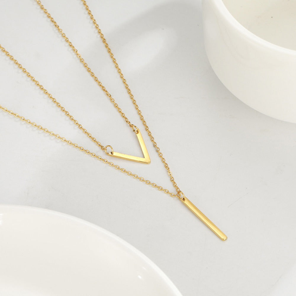 V-shaped pendant