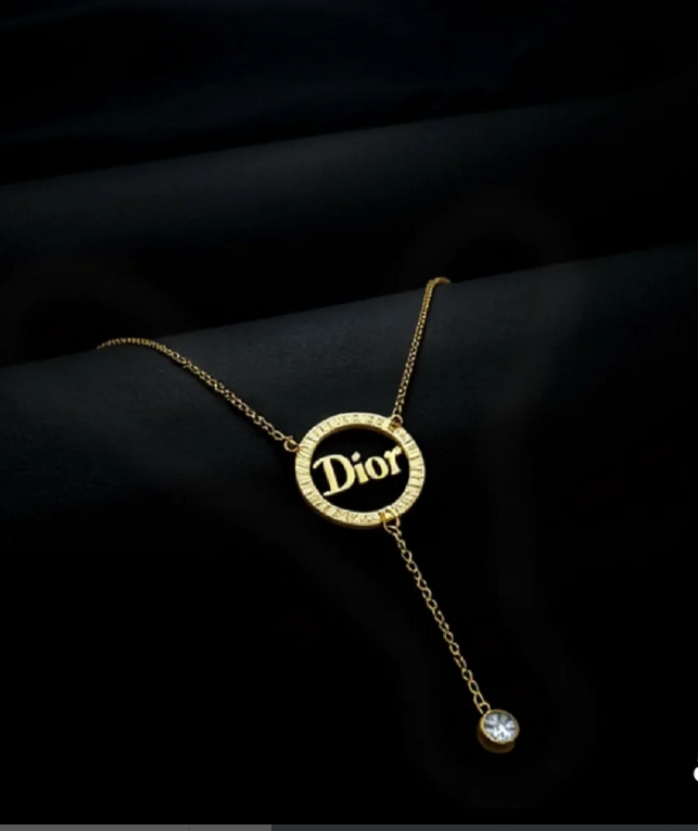 Stylish Gold "Dior" Pendant Necklace