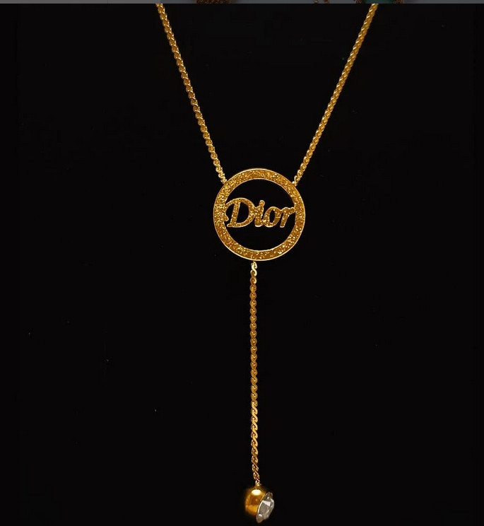 Stylish Gold "Dior" Pendant Necklace