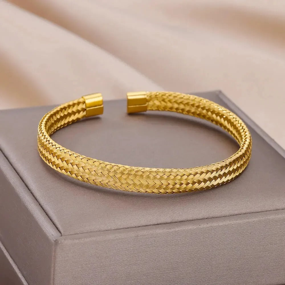 golden bracelet