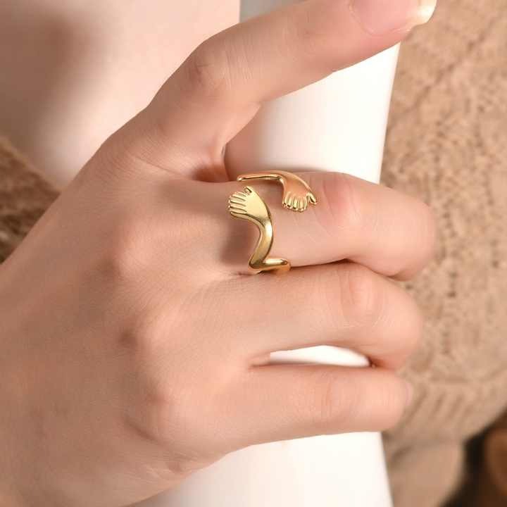 hug ring
